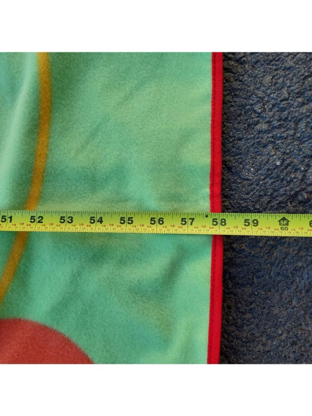 Travel Blanket On The Go Water Resistance 48"x 58" Fleece Inside Easy Carry - Picture 4 of 15